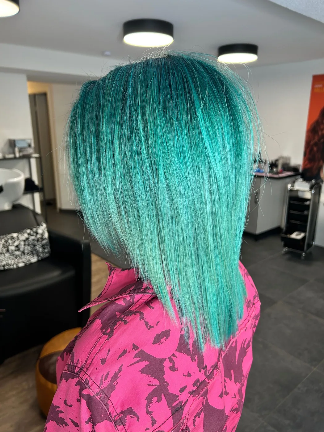 Balayage in kühlen Blond-Nuancen